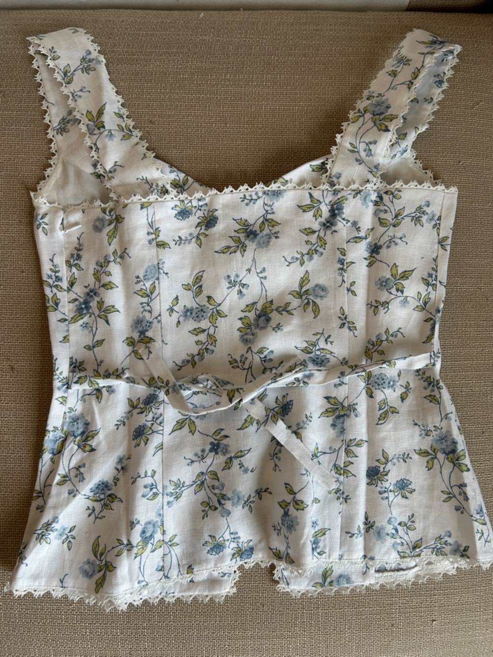 BEST Reformation Viola Linen Top Nostalgia Floral White Blue French Causal - Picture 8 of 11